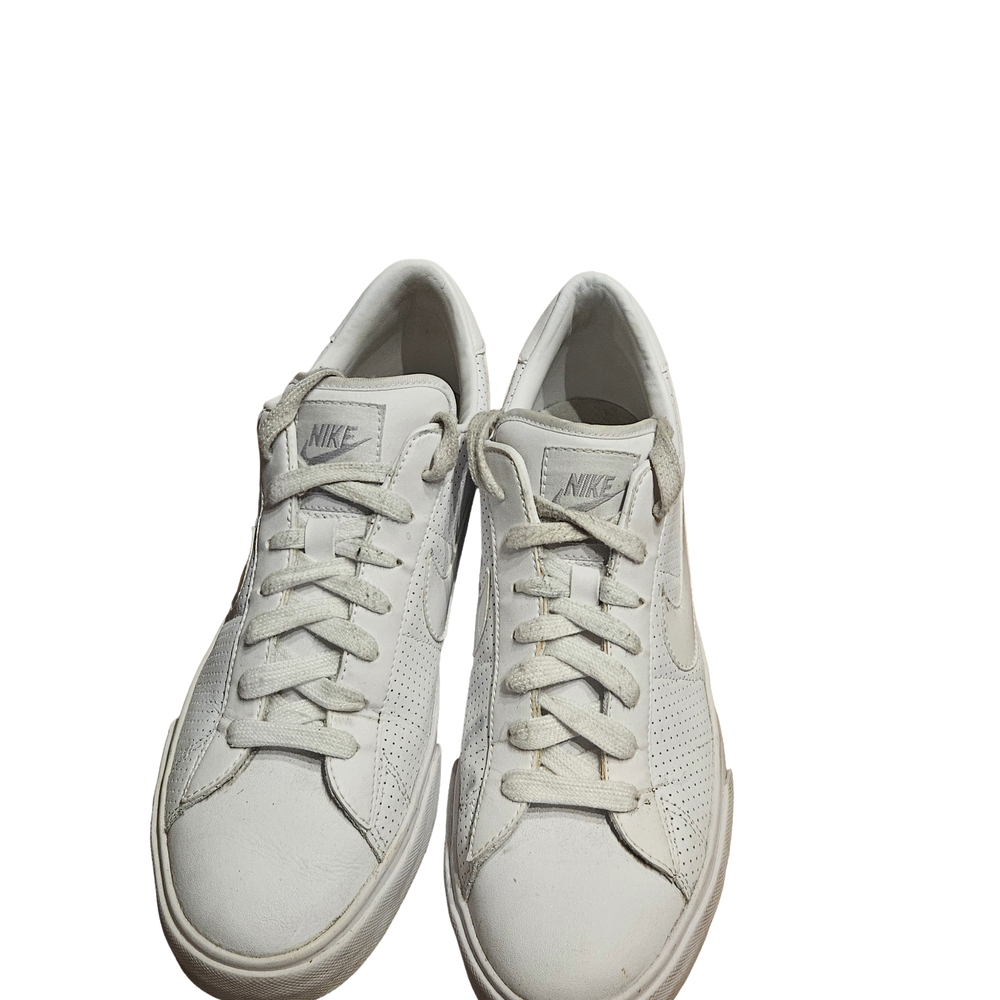 Nike Sweet Classic Sneakers